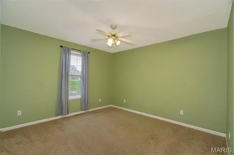 Bedroom - 573 Maplewood Dr, Rolla, MO 65401 photo 1 of 7