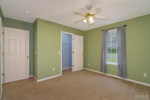 Bedroom - 573 Maplewood Dr, Rolla, MO 65401 photo 2 of 7