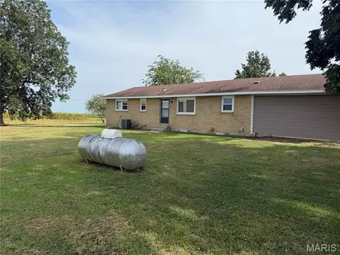 Exterior - 31417 State Highway A, Catron, MO 63833 photo 6 of 10