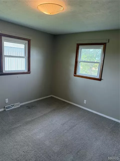 Bedroom - 31417 State Highway A, Catron, MO 63833 photo 2 of 2