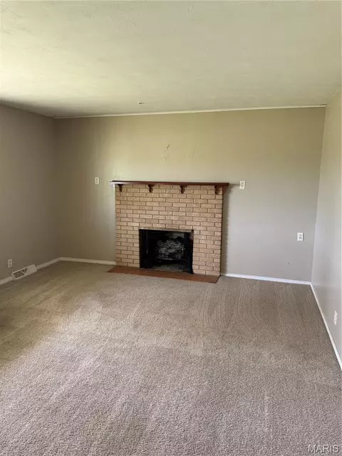 Living - 31417 State Highway A, Catron, MO 63833 photo 1 of 1