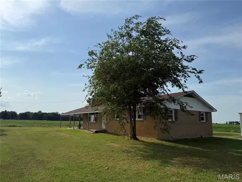 Exterior - 31417 State Highway A, Catron, MO 63833 photo 2 of 10