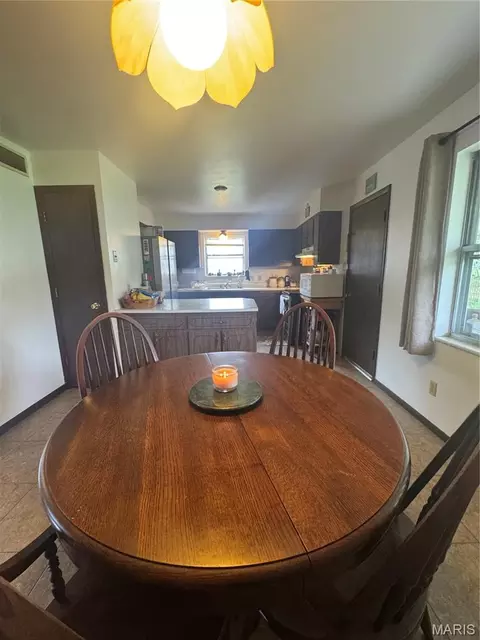 Dining - 1250 Diane St, Saint Clair, MO 63077 photo 2 of 2