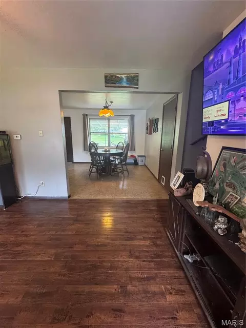 Entry Way - 1250 Diane St, Saint Clair, MO 63077 photo 1 of 3