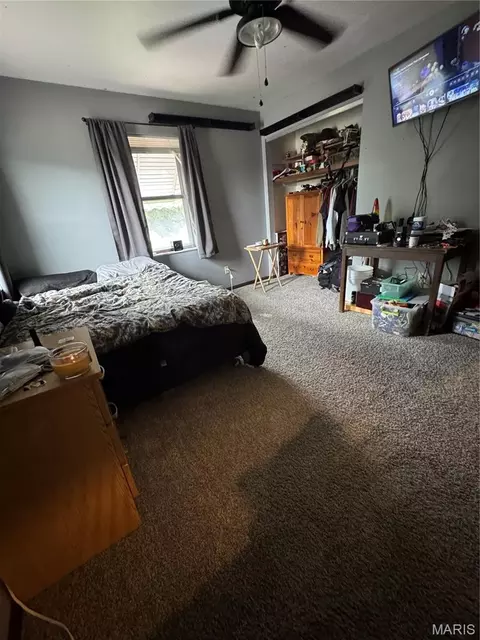 Bedroom - 1250 Diane St, Saint Clair, MO 63077 photo 7 of 8