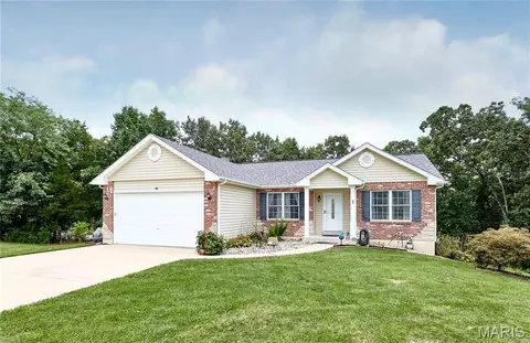 Exterior - 60 Citori Ct, Troy, MO 63379 photo 2 of 9