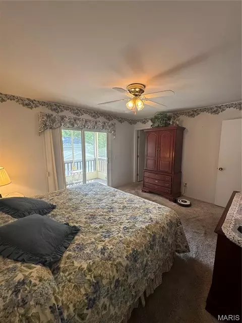 Bedroom - 353 Bellestri Dr, Ballwin, MO 63021 photo 5 of 11