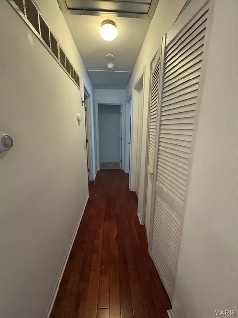 Entry Way - 353 Bellestri Dr, Ballwin, MO 63021 photo 1 of 2