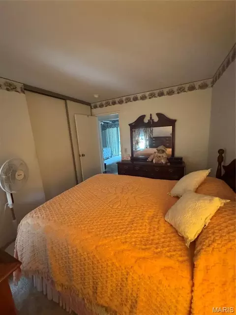 Bedroom - 353 Bellestri Dr, Ballwin, MO 63021 photo 3 of 11