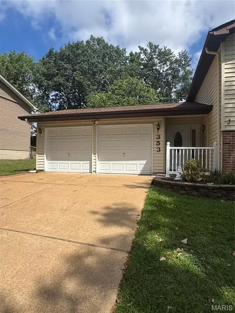 Other - 353 Bellestri Dr, Ballwin, MO 63021 photo 1 of 15