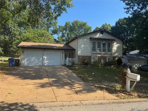 Exterior - 353 Bellestri Dr, Ballwin, MO 63021 photo 16 of 16