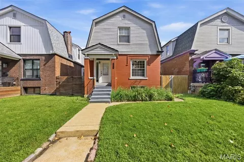 4325 Wyoming St, Saint Louis, MO 63116