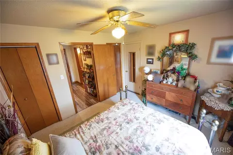 Bedroom - 331 County Road 433, Jackson, MO 63755 photo 4 of 6