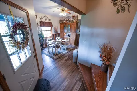 Entry Way - 331 County Road 433, Jackson, MO 63755 photo 3 of 5