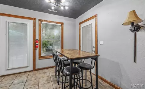 Dining - 116 E Clinton St, Grafton, IL 62037 photo 1 of 1