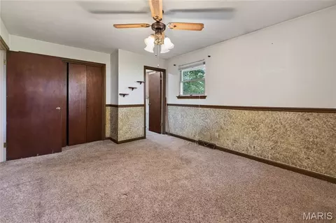 Bedroom - 610 Laurel Dr, Waterloo, IL 62298 photo 6 of 9
