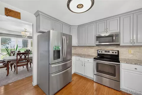 Kitchen - 406 Rascal Xing, O'fallon, MO 63366 photo 5 of 5