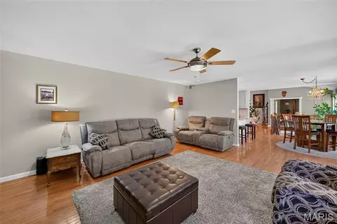 Living - 406 Rascal Xing, O'fallon, MO 63366 photo 5 of 5