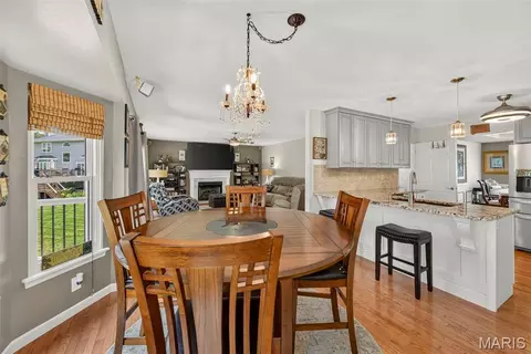 Dining - 406 Rascal Xing, O'fallon, MO 63366 photo 6 of 8