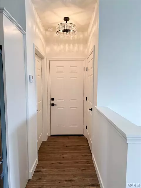 Entry Way - 21790 Lomax, Saint Robert, MO 65584 photo 1 of 10