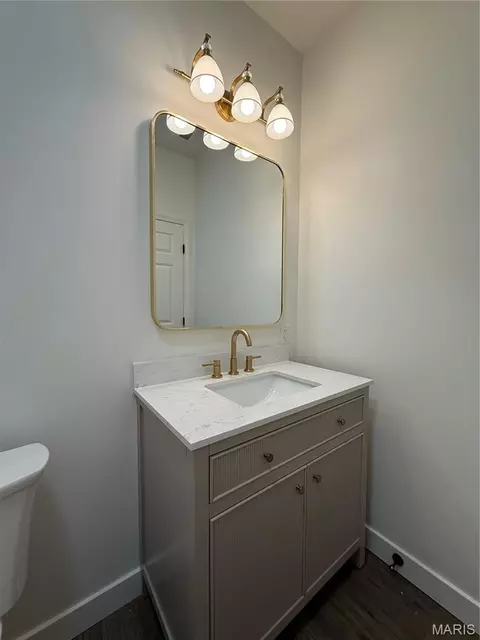 Bath - 21790 Lomax, Saint Robert, MO 65584 photo 5 of 8