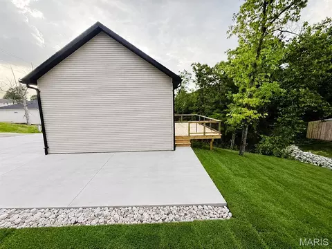 Exterior - 21790 Lomax, Saint Robert, MO 65584 photo 5 of 12