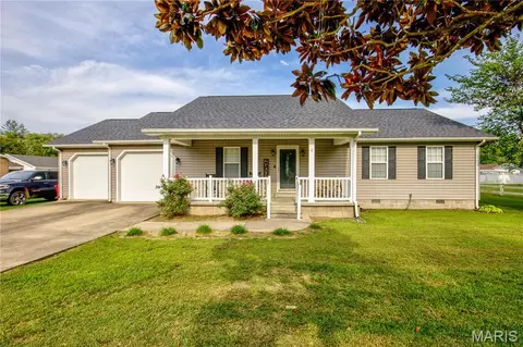 355 Margaret Dr, East Prairie, MO 63845