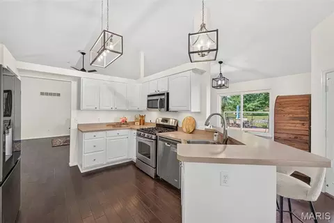 Kitchen - 1509 Langrove Dr, O'fallon, MO 63368 photo 1 of 5