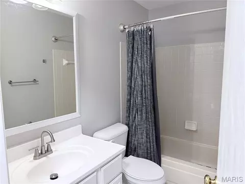 Bath - 21 White Chapel, O'fallon, MO 63368 photo 1 of 2