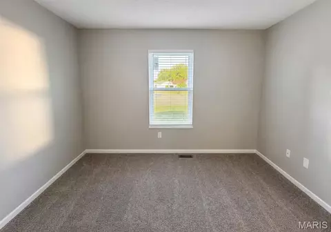 Bedroom - 21 White Chapel, O'fallon, MO 63368 photo 4 of 5