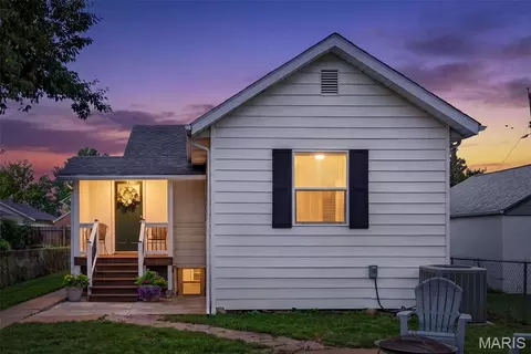5440 Nagel Ave, Saint Louis, MO 63109