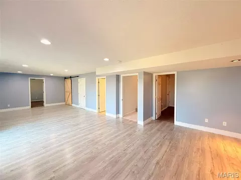 Living - 18405 Walnut Grove Ct, Wright City, MO 63390 photo 2 of 3