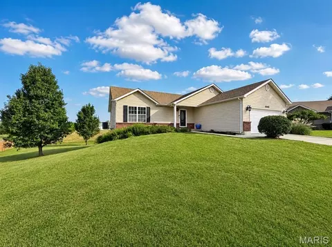18405 Walnut Grove Ct, Wright City, MO 63390