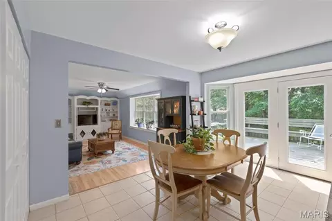 Dining - 6508 Covington Oaks Dr, Cedar Hill, MO 63016 photo 3 of 3