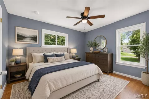 Bedroom - 127 Applegate Ln, Ballwin, MO 63011 photo 1 of 6