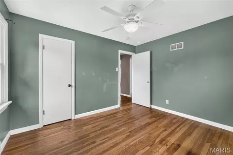Bedroom - 127 Applegate Ln, Ballwin, MO 63011 photo 6 of 6