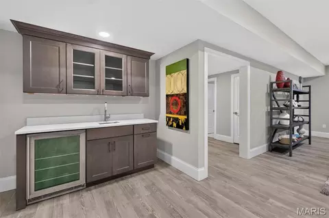 Entry Way - 3032 Fallbrook Dr, Frontenac, MO 63131 photo 7 of 7