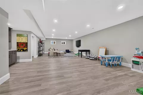 Other - 3032 Fallbrook Dr, Frontenac, MO 63131 photo 7 of 9