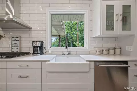 Kitchen - 1849 Benson Rd, Hermann, MO 65041 photo 3 of 6