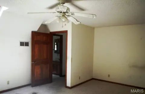 4140 Windmere Dr, Hannibal, MO 63401 photo 8