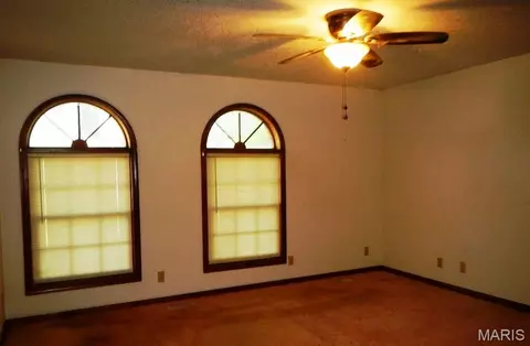 4140 Windmere Dr, Hannibal, MO 63401 photo 6
