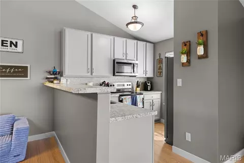 Kitchen - 4300 Spring Creek Ln, O'fallon, MO 63368 photo 1 of 2