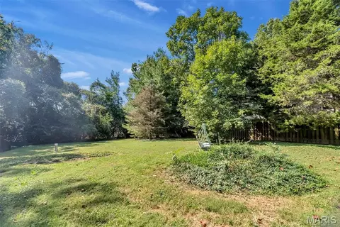 Exterior - 339 Summit Rd, Fenton, MO 63026 photo 9 of 9