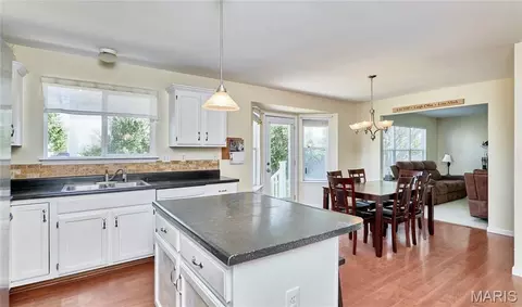 Kitchen - 1488 Cochise Dr, O'fallon, MO 63366 photo 2 of 3