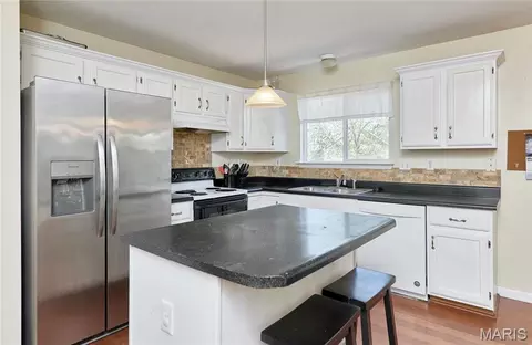 Kitchen - 1488 Cochise Dr, O'fallon, MO 63366 photo 1 of 3