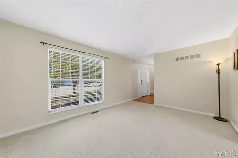 Living - 1488 Cochise Dr, O'fallon, MO 63366 photo 5 of 8