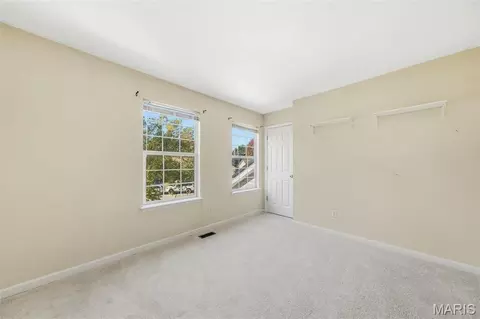 Bedroom - 1488 Cochise Dr, O'fallon, MO 63366 photo 10 of 15