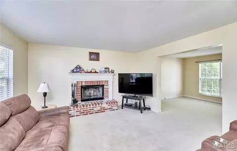 Living - 1488 Cochise Dr, O'fallon, MO 63366 photo 3 of 6