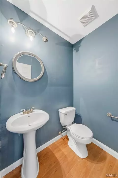 Bath - 1488 Cochise Dr, O'fallon, MO 63366 photo 7 of 7