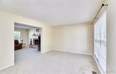 Living - 1488 Cochise Dr, O'fallon, MO 63366 photo 6 of 6